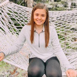 Meet your Posher, Maddie